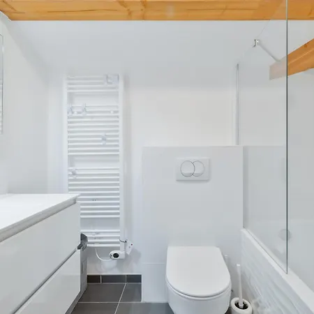 Apartment Neuf Avec Grande Terrasse, Parking Et Casier A - Fr-1-808-6 Le Monetier-les-Bains